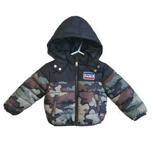 Levi's Baby Camo Hooded Puffer Zip Jacket Coat Size 12 Months Chinelle Patch